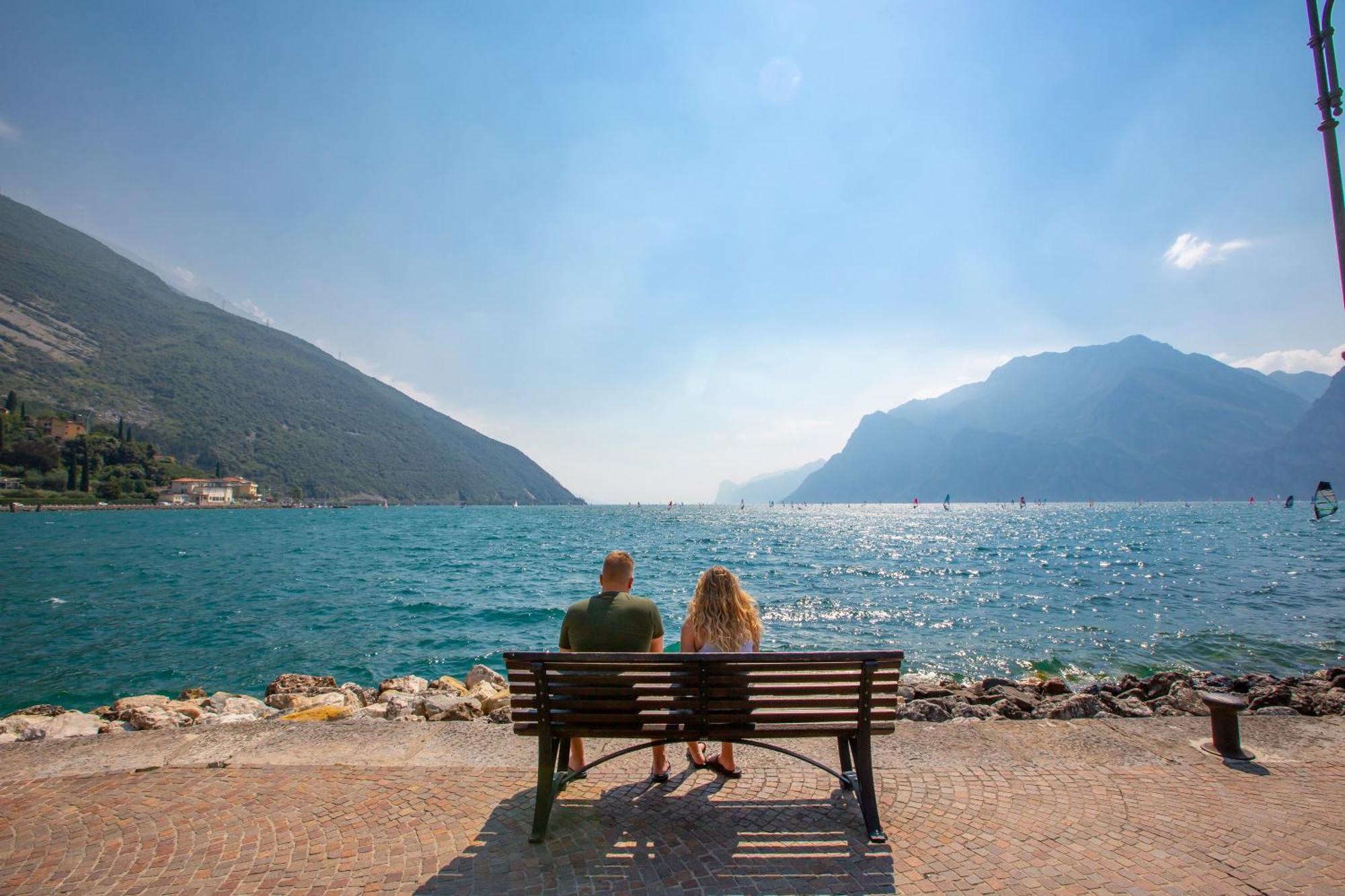 Residenza Rocca Del Lago 3 - Happy Rentals Riva del Garda Exterior foto